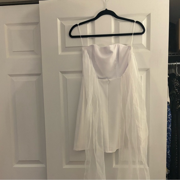 Park and Fifth Mackenzie Dress - Picture 4 of 5